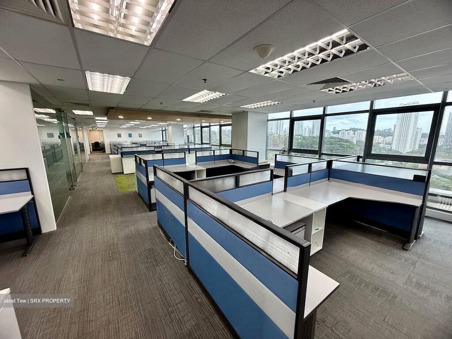 Fragrance Empire Building (D5), Office #457511011